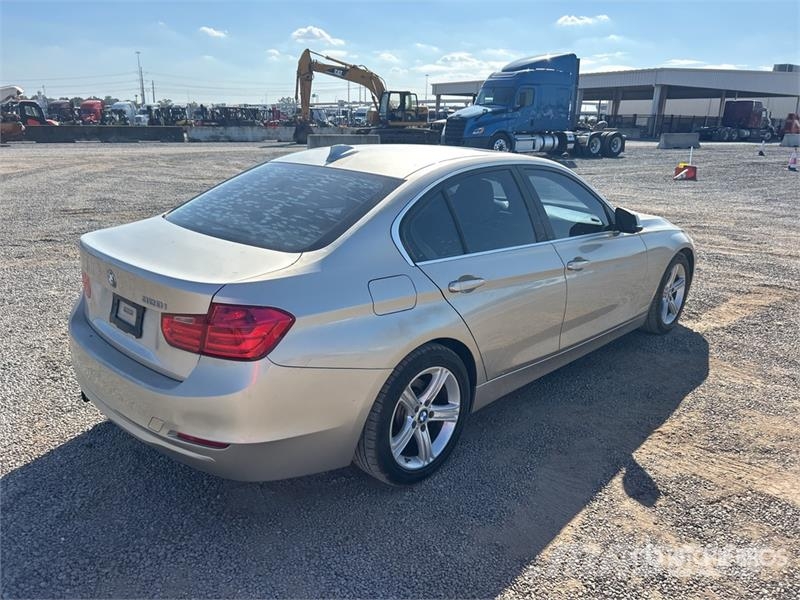 BMW 328I Automobile Automašīnas