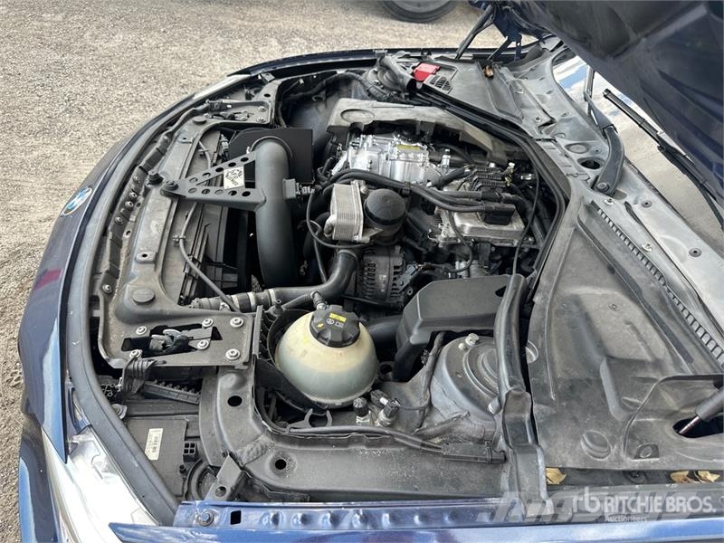 BMW 328i Automobile Автомобілі