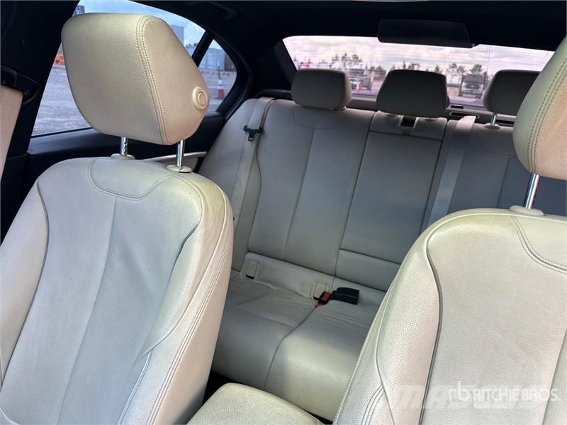BMW 328i Automobile Автомобілі