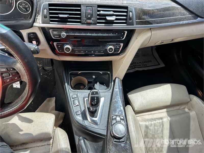 BMW 328i Automobile Автомобілі