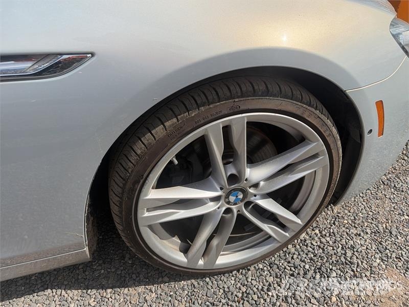 BMW 650 XI Automobile Lengvieji automobiliai