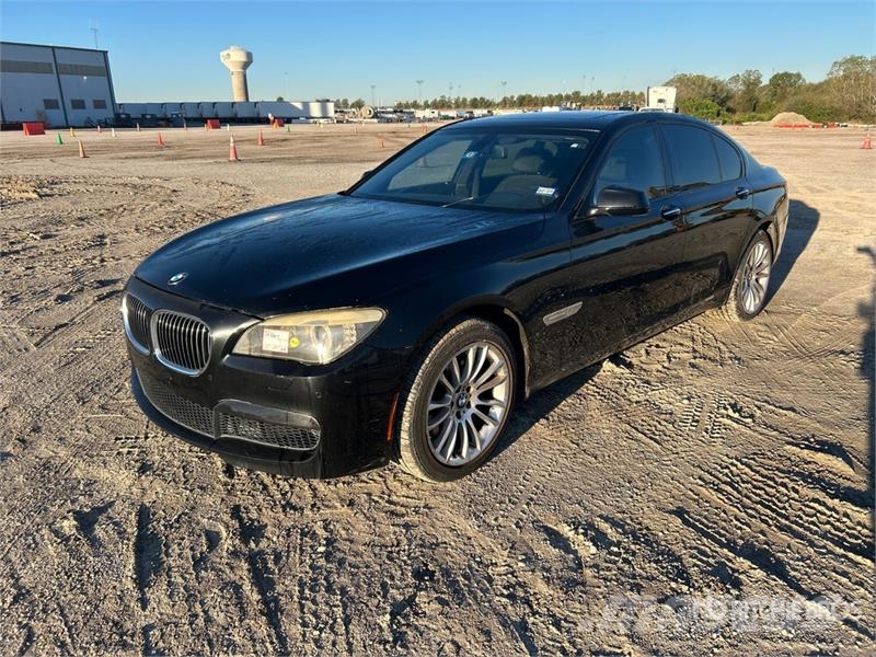 BMW 740i Automobile Avtomobili