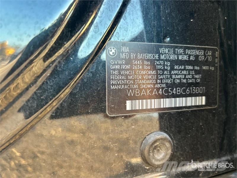 BMW 740i Automobile Avtomobili