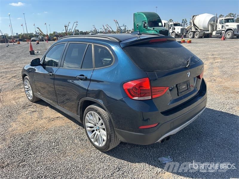 BMW X1 2WD SUV Automašīnas