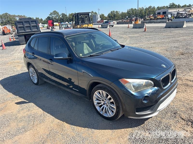 BMW X1 2WD SUV Automašīnas