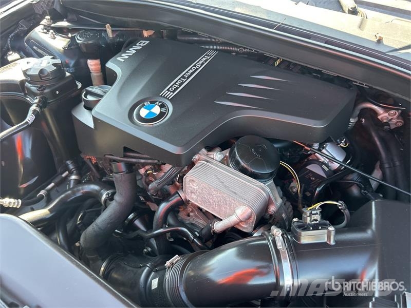 BMW X1 2WD SUV Automašīnas
