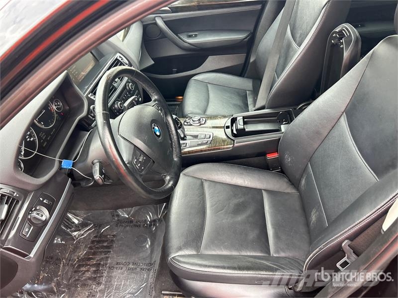 BMW X3 xDrive28i AWD SUV سيارات