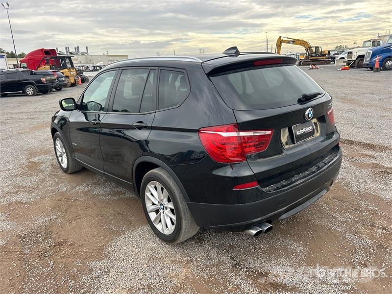 BMW X3 xDrive28i AWD SUV سيارات