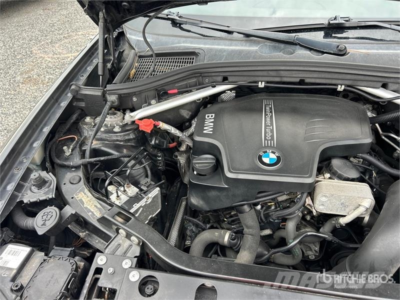 BMW X3 xDrive28i AWD SUV سيارات