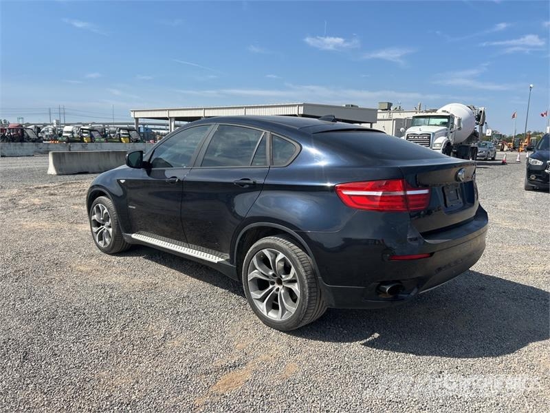 BMW X6 AWD SUV Carros Ligeiros