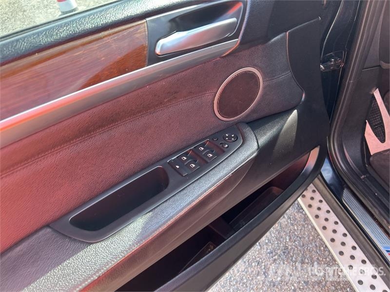 BMW X6 AWD SUV Carros Ligeiros