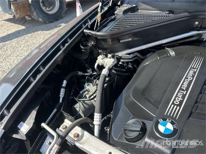 BMW X6 AWD SUV Carros Ligeiros