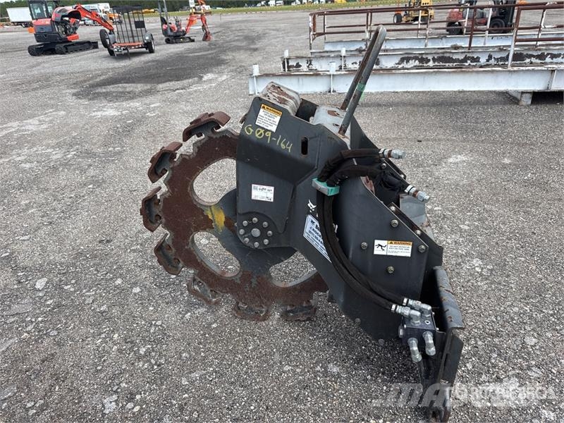 Bobcat 48 in Skid Steer Compaction Wheel Muut koneet