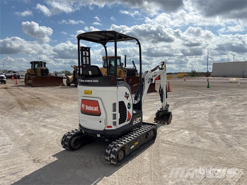 Bobcat E20 حفارات صغيرة أقل من 7 طن (حفارات صغيرة)