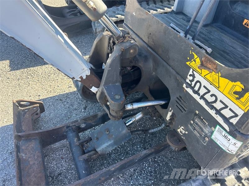 Bobcat E20 Minigrävare < 7t