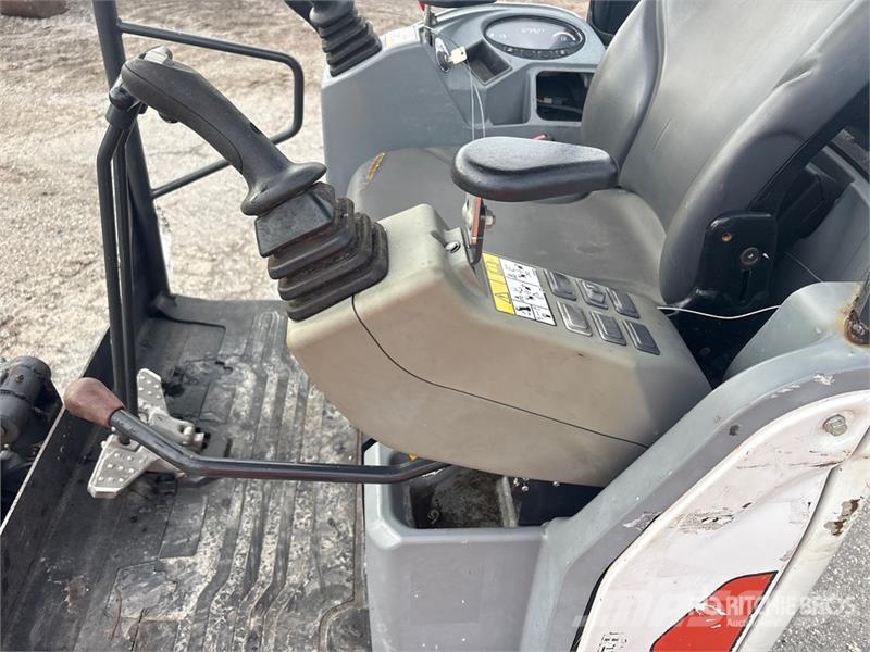 Bobcat E20 حفارات صغيرة أقل من 7 طن (حفارات صغيرة)