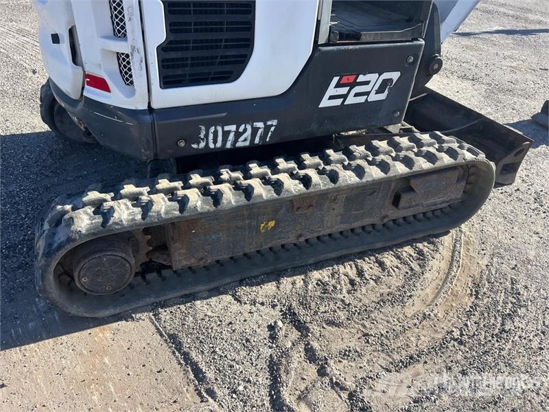 Bobcat E20 Minigrävare < 7t