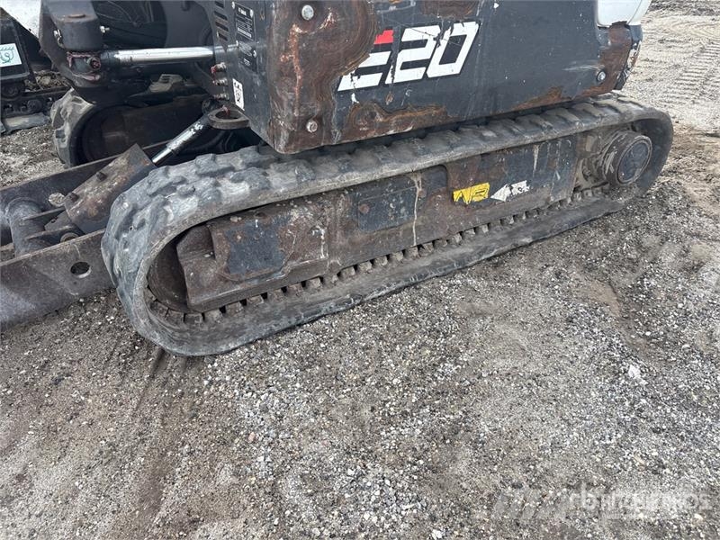 Bobcat E20 حفارات صغيرة أقل من 7 طن (حفارات صغيرة)