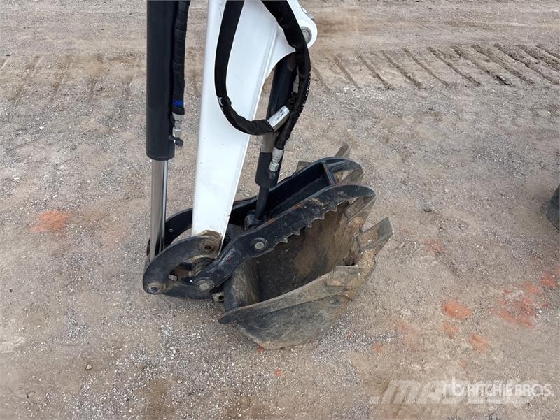 Bobcat E20 حفارات صغيرة أقل من 7 طن (حفارات صغيرة)