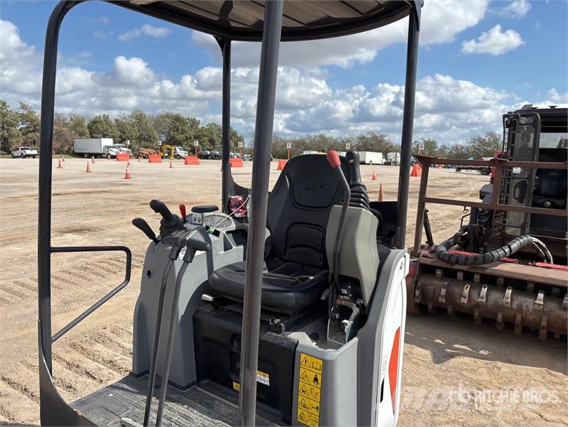 Bobcat E20 حفارات صغيرة أقل من 7 طن (حفارات صغيرة)