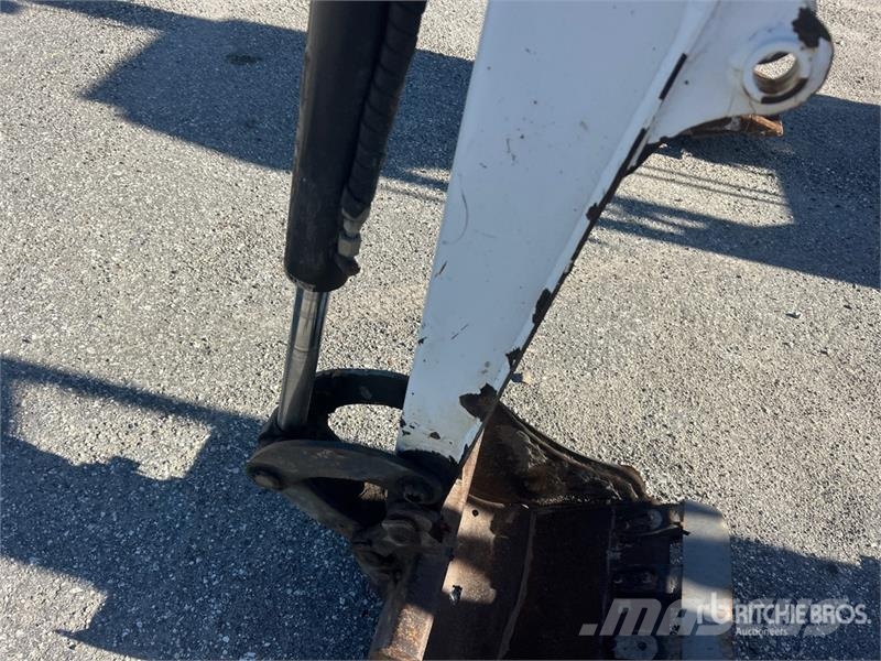 Bobcat E20 Minigrävare < 7t
