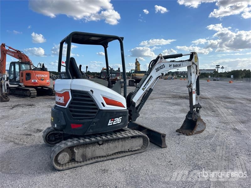 Bobcat E26 Mini bagri <7t
