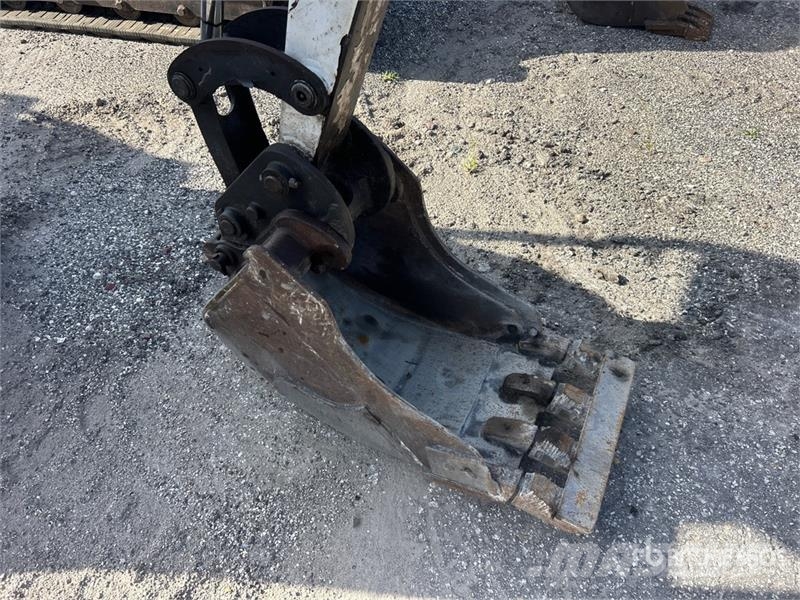 Bobcat E26 Mini excavators < 7t
