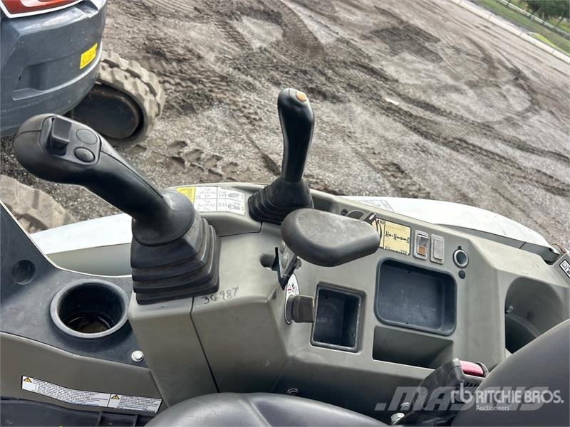 Bobcat E26 Minibagger < 7t