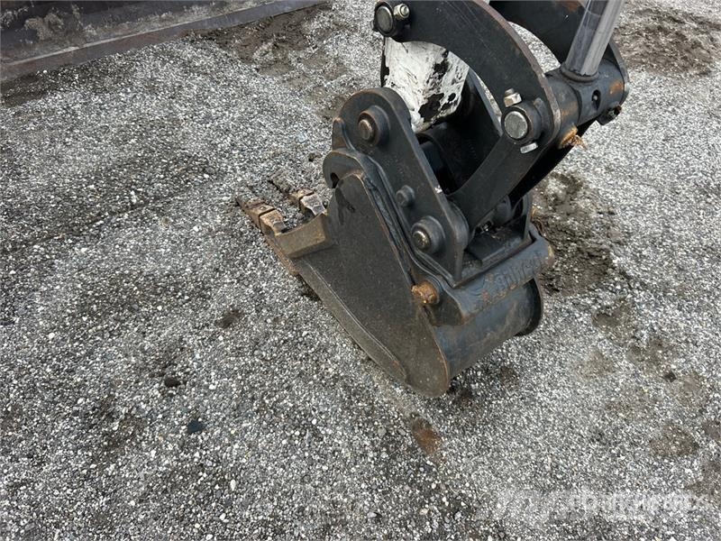 Bobcat E26 Minibagger < 7t