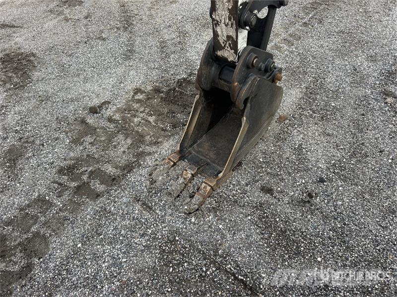 Bobcat E26 Minibagger < 7t