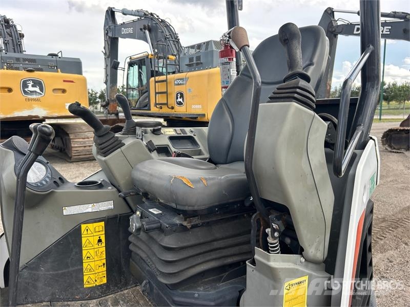 Bobcat E26 Mini excavators < 7t
