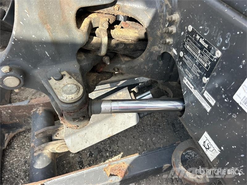 Bobcat E26 Mini bagri <7t