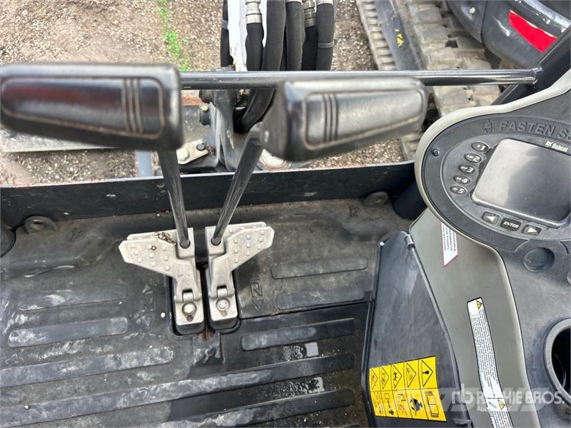 Bobcat E26 Mini ekskavatori < 7 t