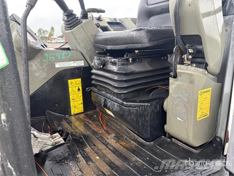 Bobcat E26 حفارات صغيرة أقل من 7 طن (حفارات صغيرة)