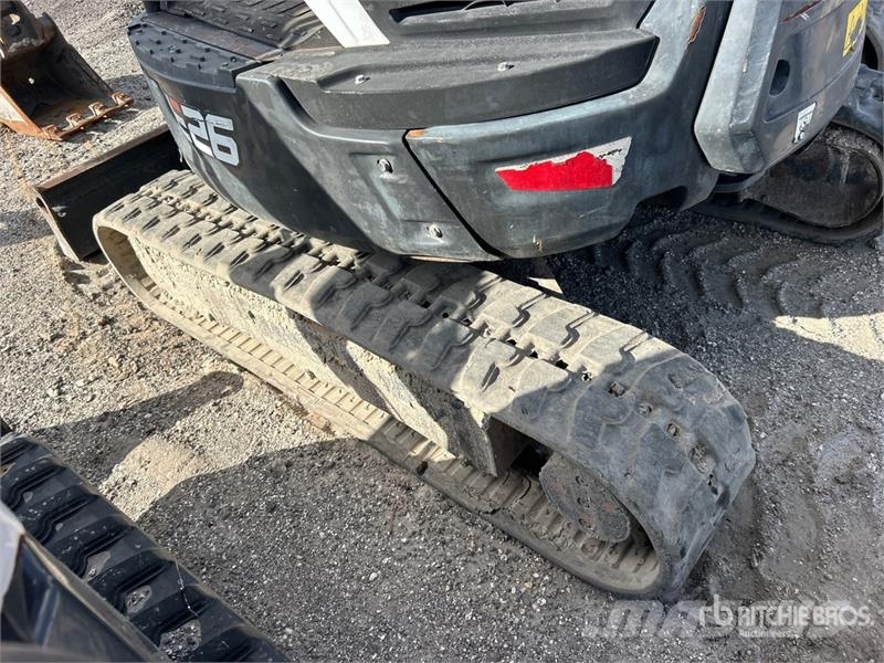Bobcat E26 Mini bagri <7t