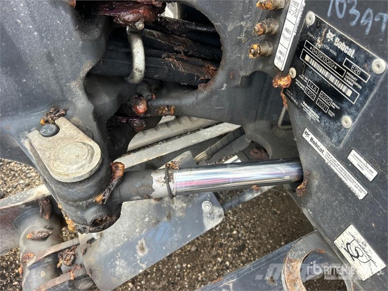 Bobcat E26 Mini ekskavatori < 7 t