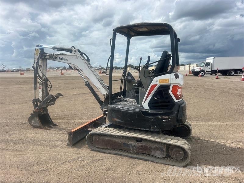 Bobcat E26 Minikoparki