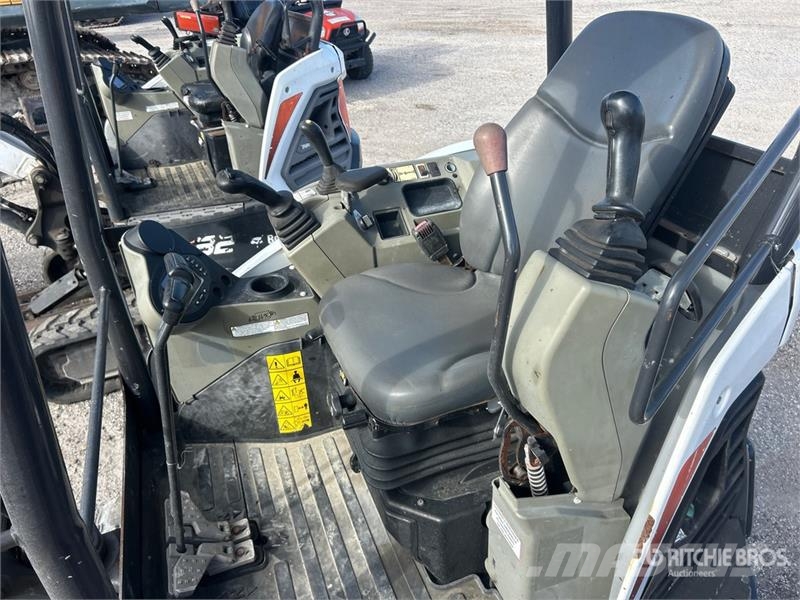 Bobcat E26 Mini excavators < 7t