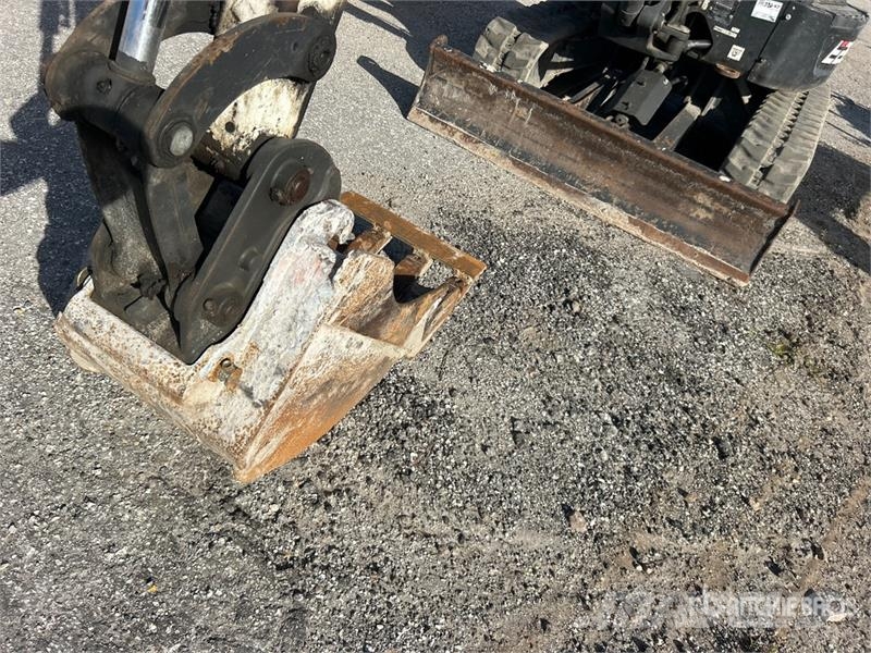 Bobcat E26 Mini bagri <7t