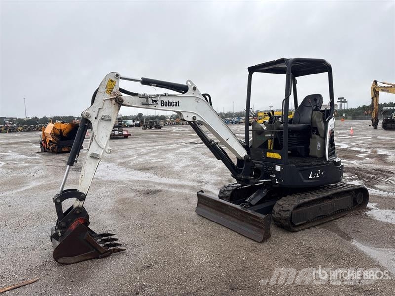 Bobcat E26 حفارات صغيرة أقل من 7 طن (حفارات صغيرة)