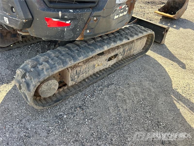 Bobcat E26 Mini bagri <7t