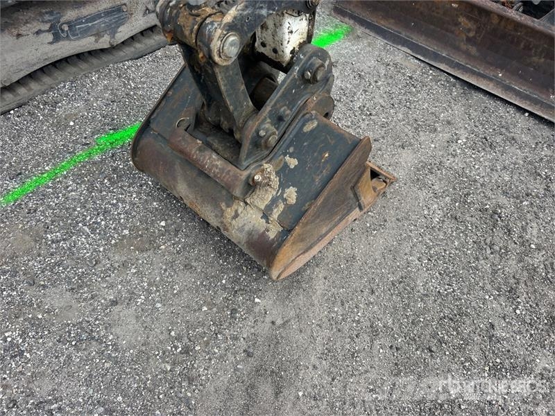 Bobcat E26 Mini excavators < 7t