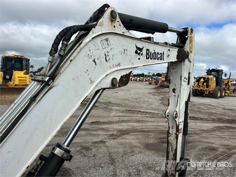 Bobcat E26 Minibagger < 7t