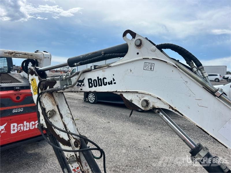 Bobcat E26 Mini ekskavatori < 7 t
