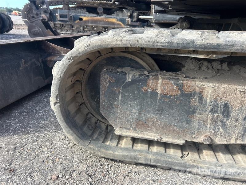 Bobcat E26 Mini excavators < 7t