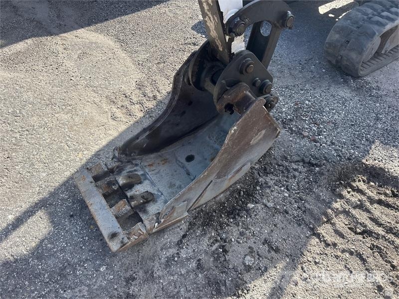 Bobcat E26 Mini excavators < 7t