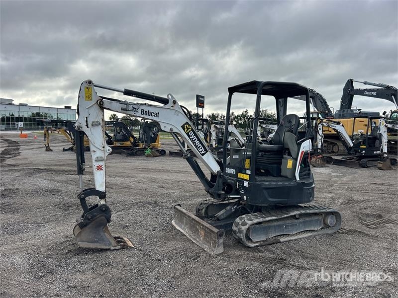 Bobcat E26 Mini ekskavatori < 7 t