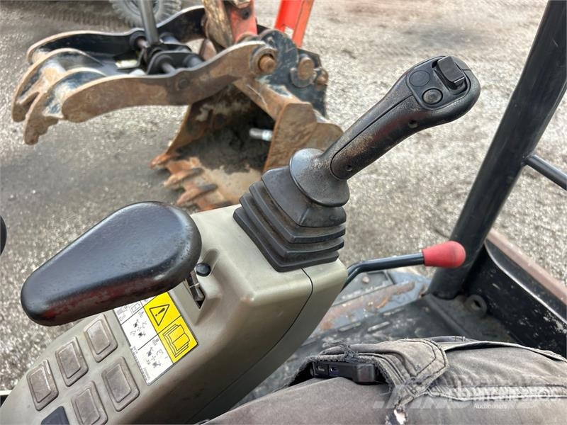 Bobcat E26 Minibagger < 7t