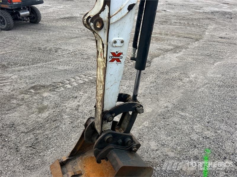 Bobcat E26 Mini excavators < 7t