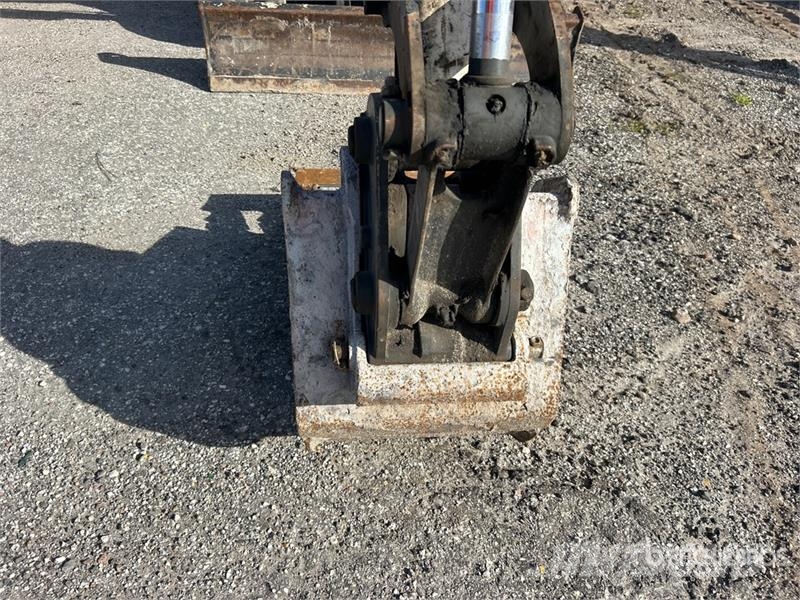 Bobcat E26 Mini bagri <7t